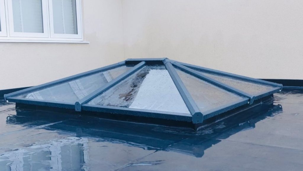 Aluminium roof lantern on a flat roof